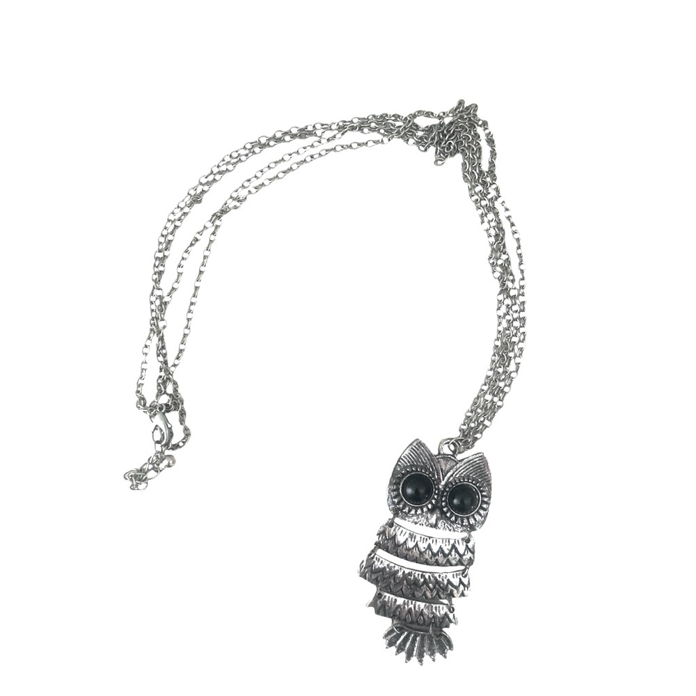 Vintage Silver Toned Owl Necklace Long Chain Like New Accessory Trendy Cute